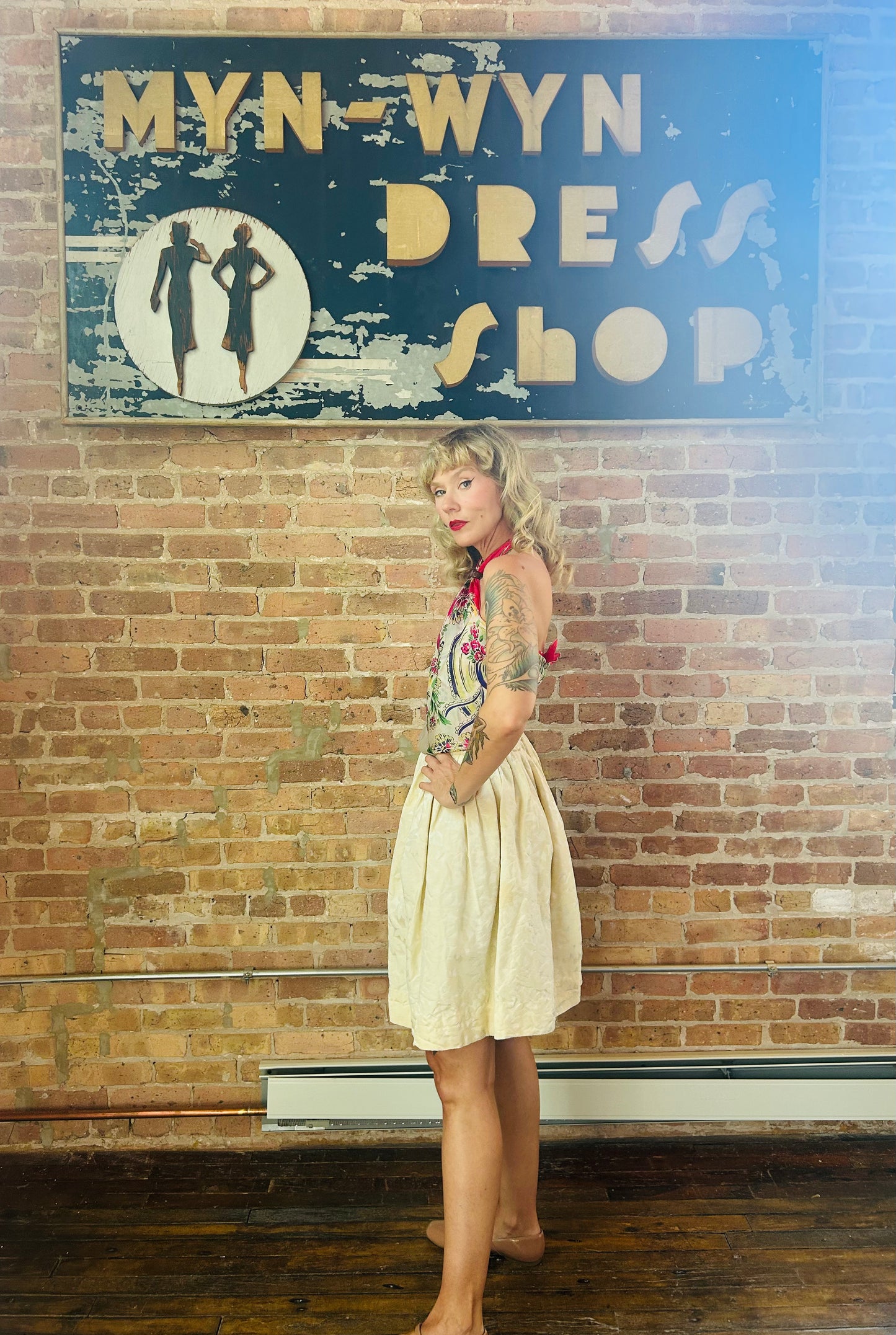 1950s Ivory Brocade Full Skirt - 26" waist