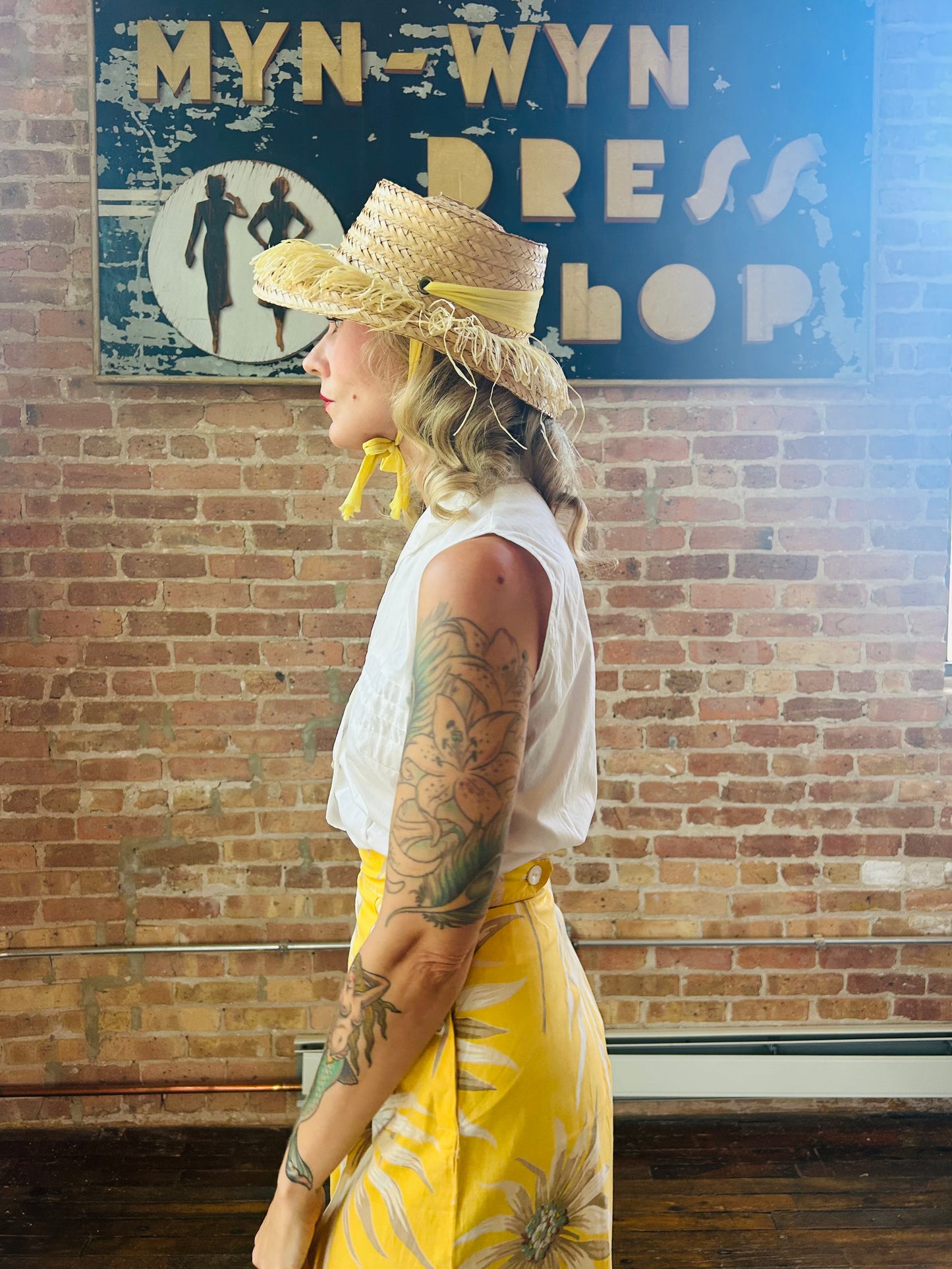 1950s Straw & Yellow Raffia Sun Hat