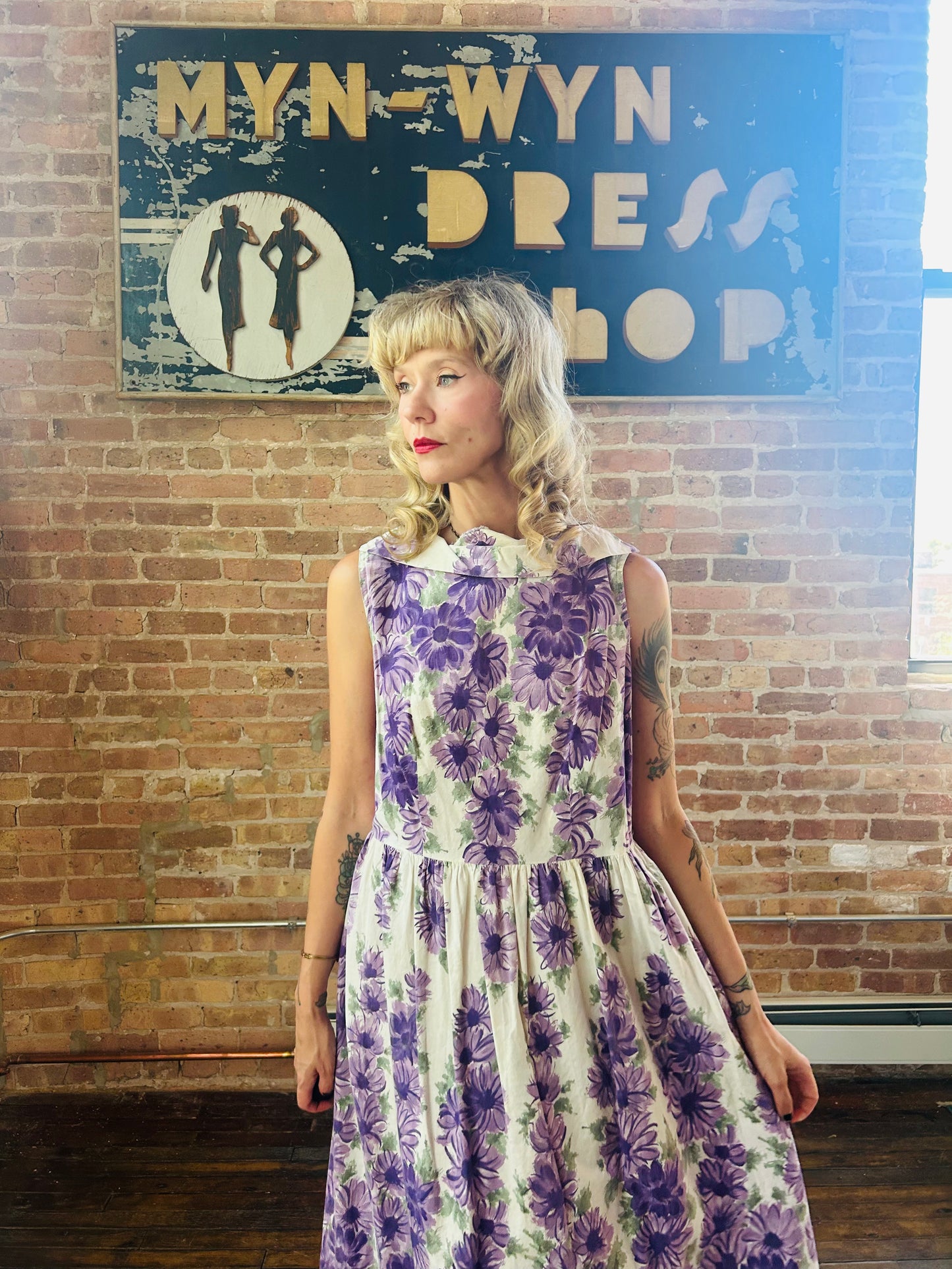 1950s Purple Floral Cotton Dress - Large