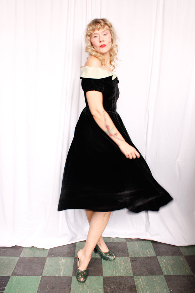 1940s Saks Fifth Ave Black Velvet Dress - Small