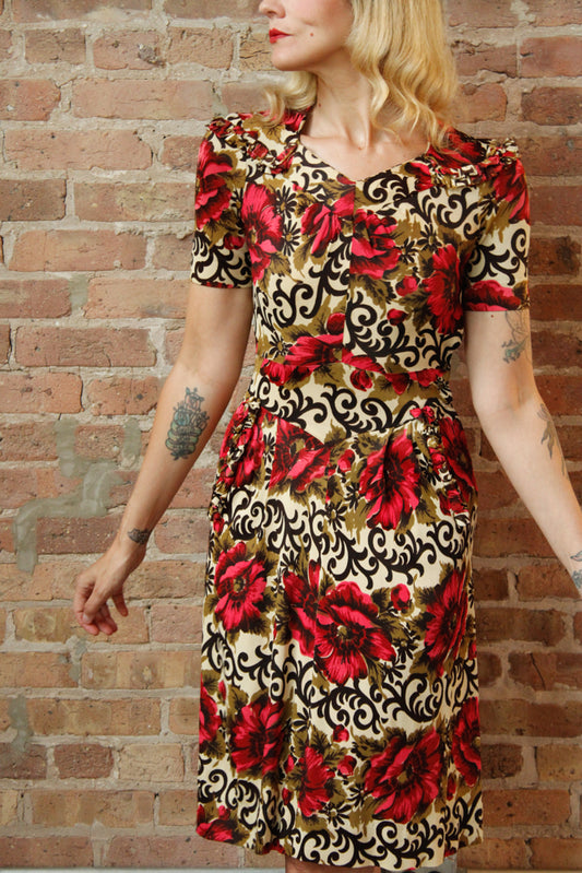 Late 1930s Rayon Jersey Poppy Dress - Small