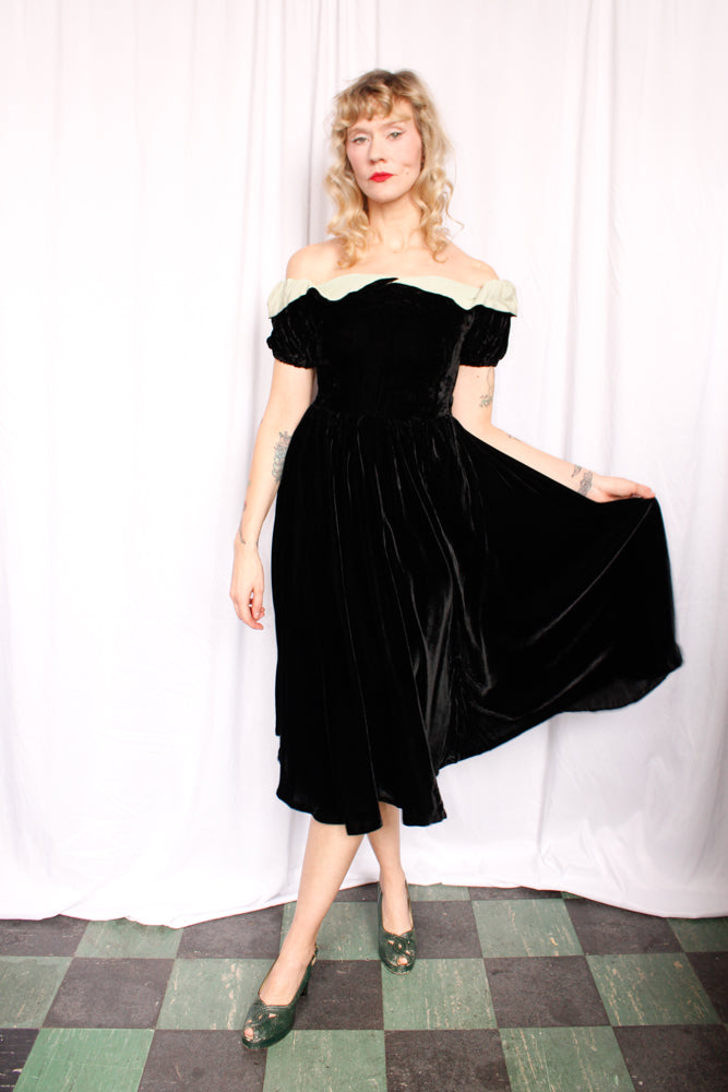 1940s Saks Fifth Ave Black Velvet Dress - Small