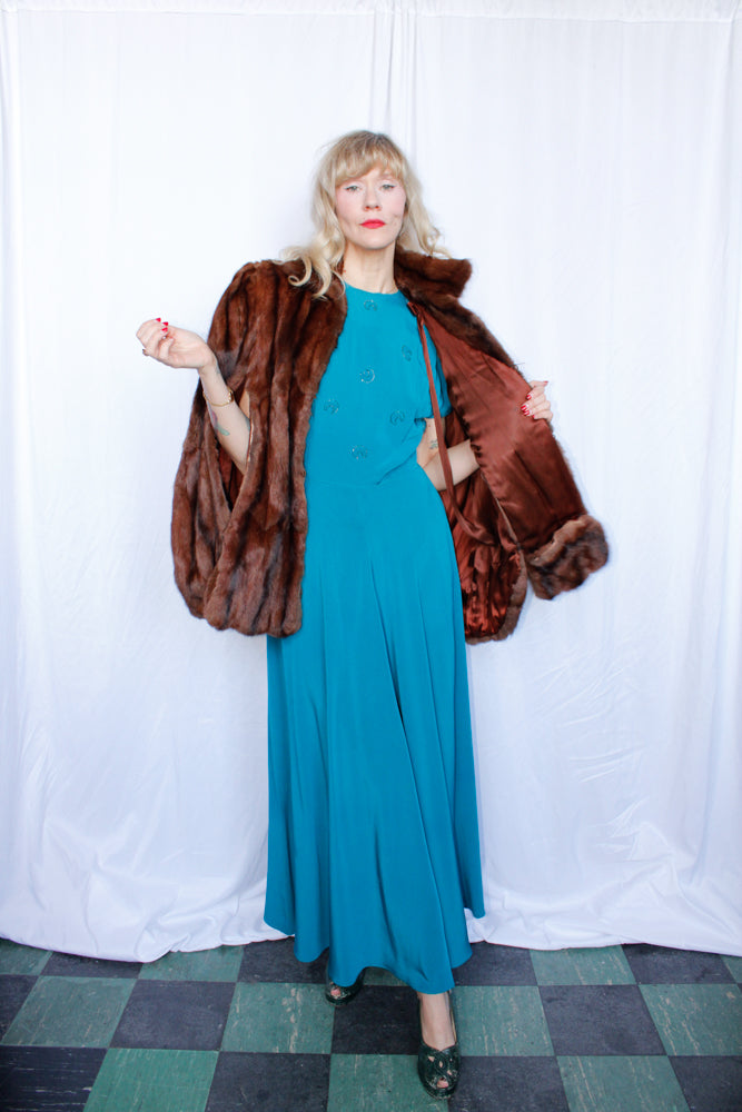 1940s Marmot Fur Cape with Muff - o/s