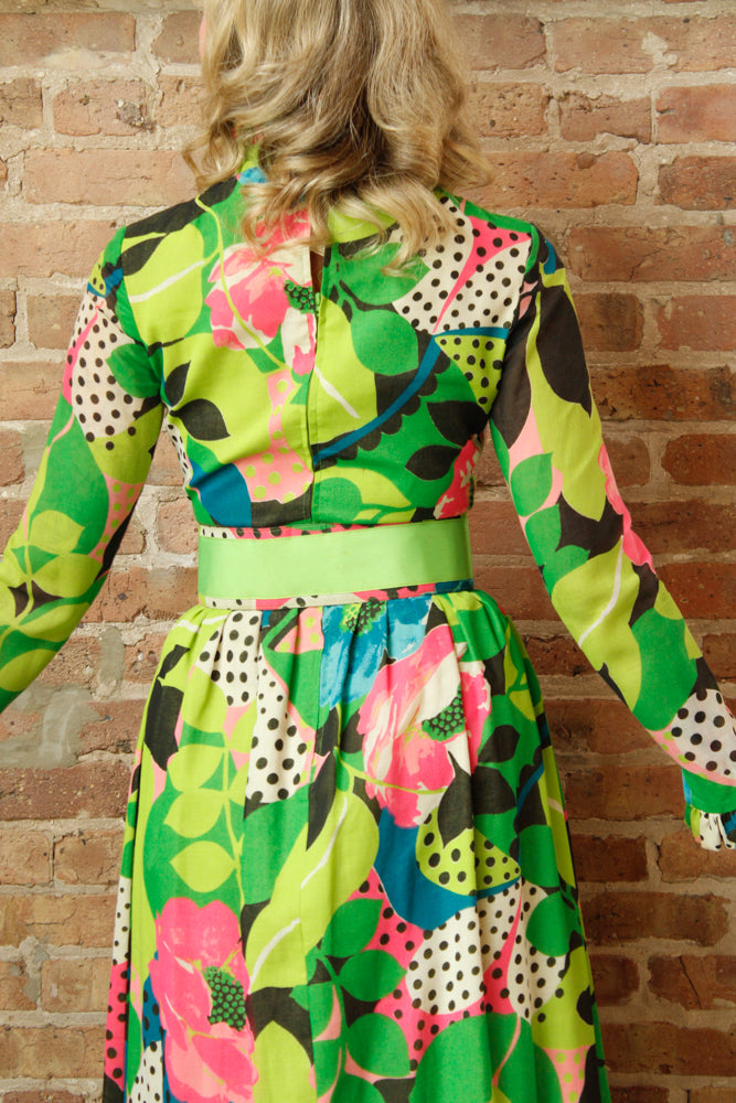 1960s Young Dimensions for Saks Fifth Ave Bold Floral Print Maxi Dress - Small 