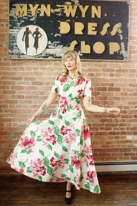 1940s Saybury Poppy Floral Dressing Gown - Medium
