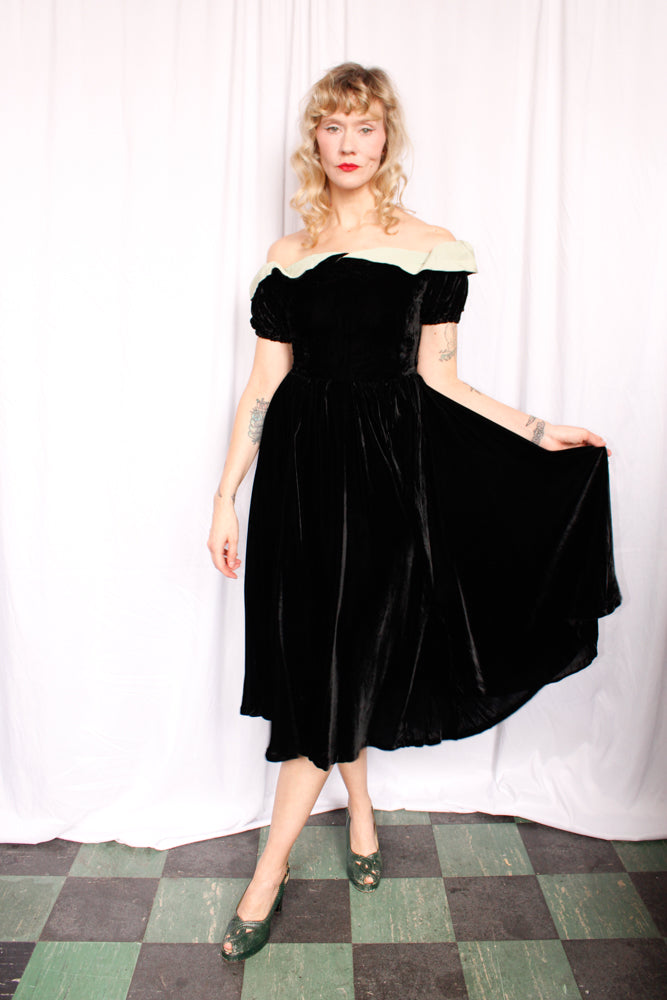 1940s Saks Fifth Ave Black Velvet Dress - Small