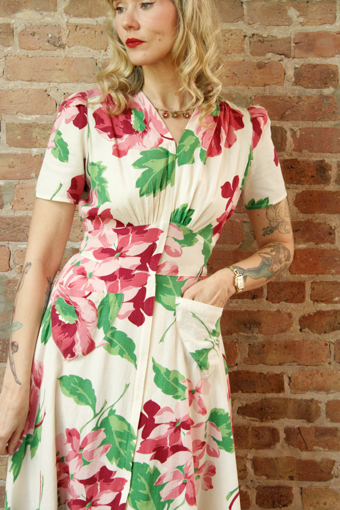1940s Saybury Poppy Floral Dressing Gown - Medium