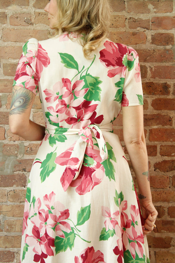 1940s Saybury Poppy Floral Dressing Gown - Medium
