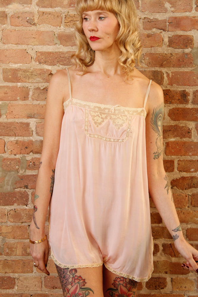 1920s Silk Pink Step In - Medium 