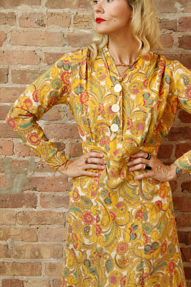 1940s Cold Rayon Butterscotch Floral Dress - M/L