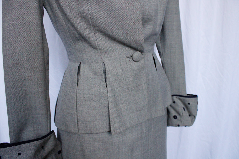 1950s Rare & Stunning Lilli Ann Hourglass Suit - XS/S