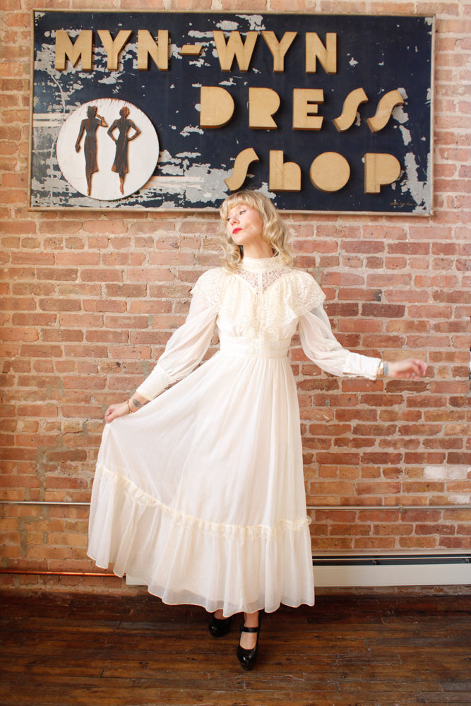 1970s Victorian Revival Candi Jones Ivory Gown - XXS