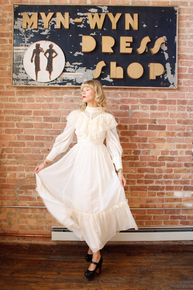 1970s Victorian Revival Candi Jones Ivory Gown - XXS