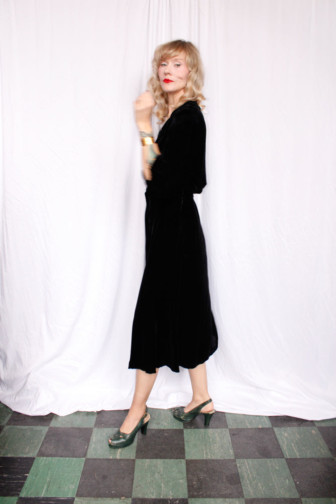 1930s Black Velvet Dress - XLarge