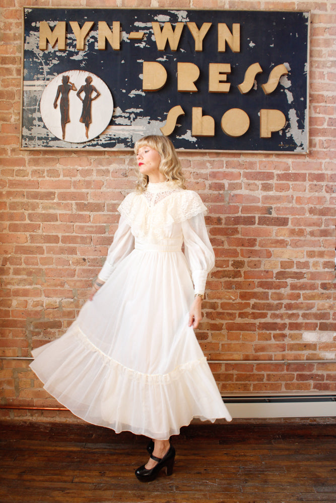 1970s Victorian Revival Candi Jones Ivory Gown - XXS