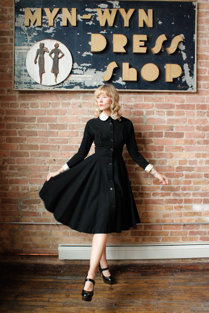 1950s Winter Wool with White Collar Dress - Small 
