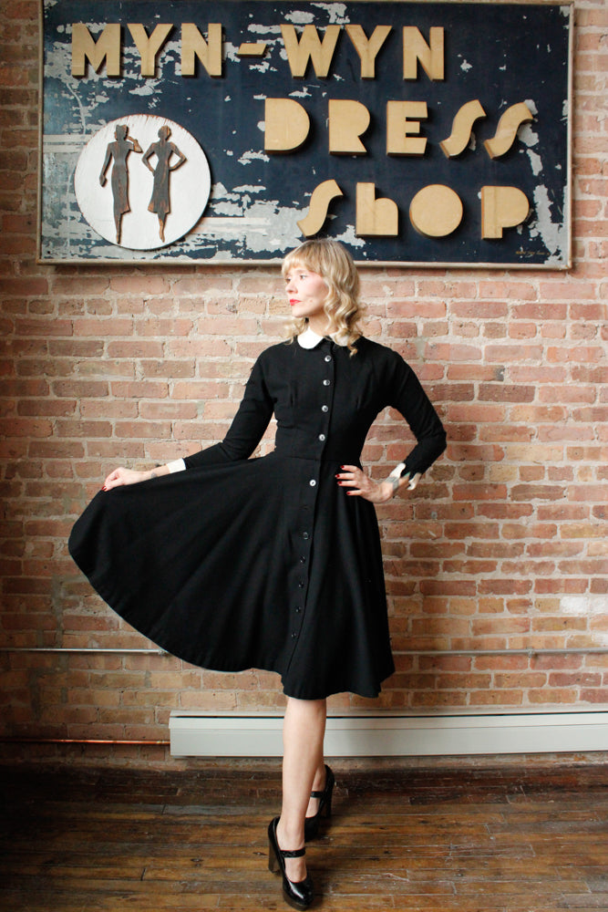 1950s Winter Wool with White Collar Dress - Small 