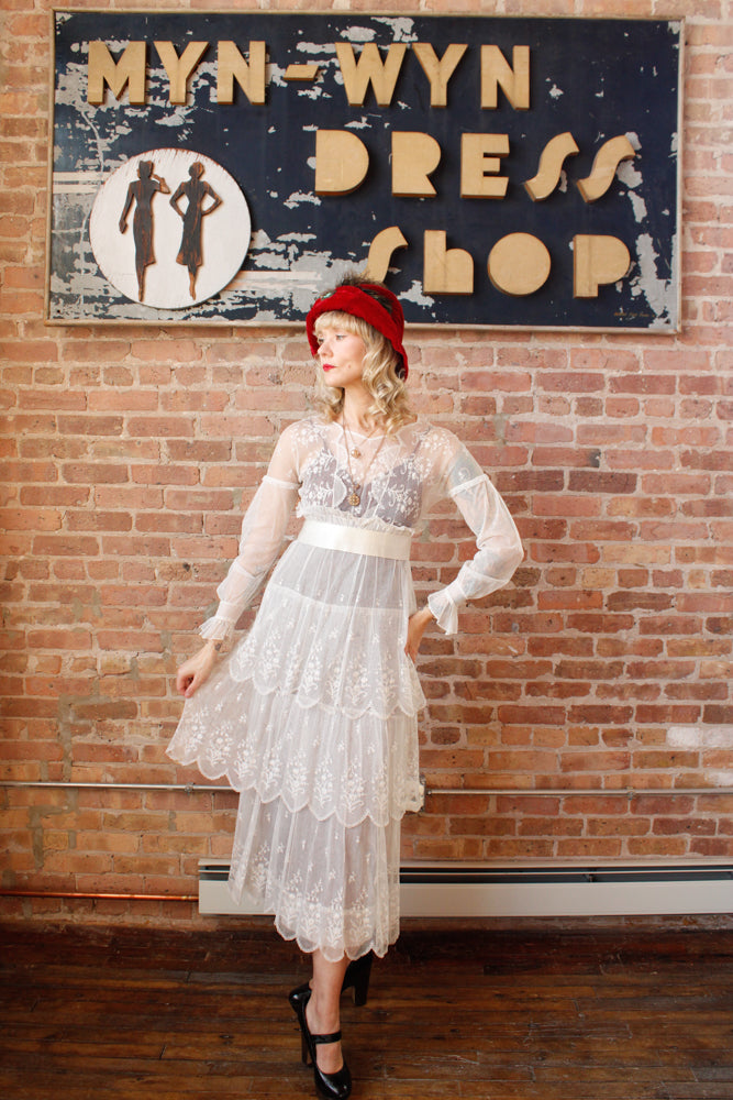 1900s Velvet Feather Edwardian Hat