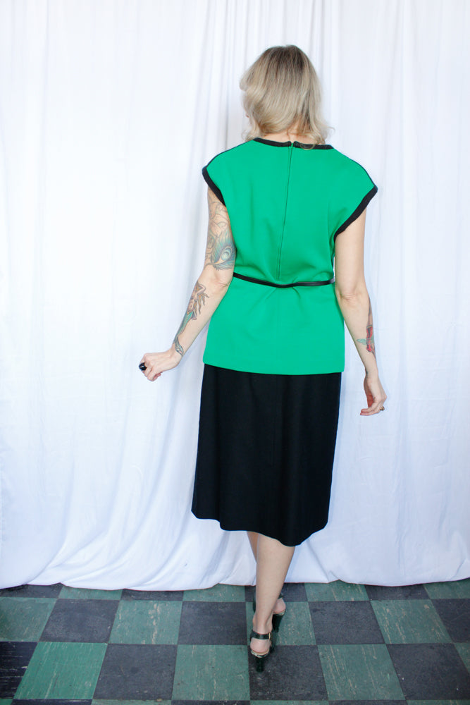 1980s Green & Black 2pc Outfit Top & Skirt w/belt - Medium