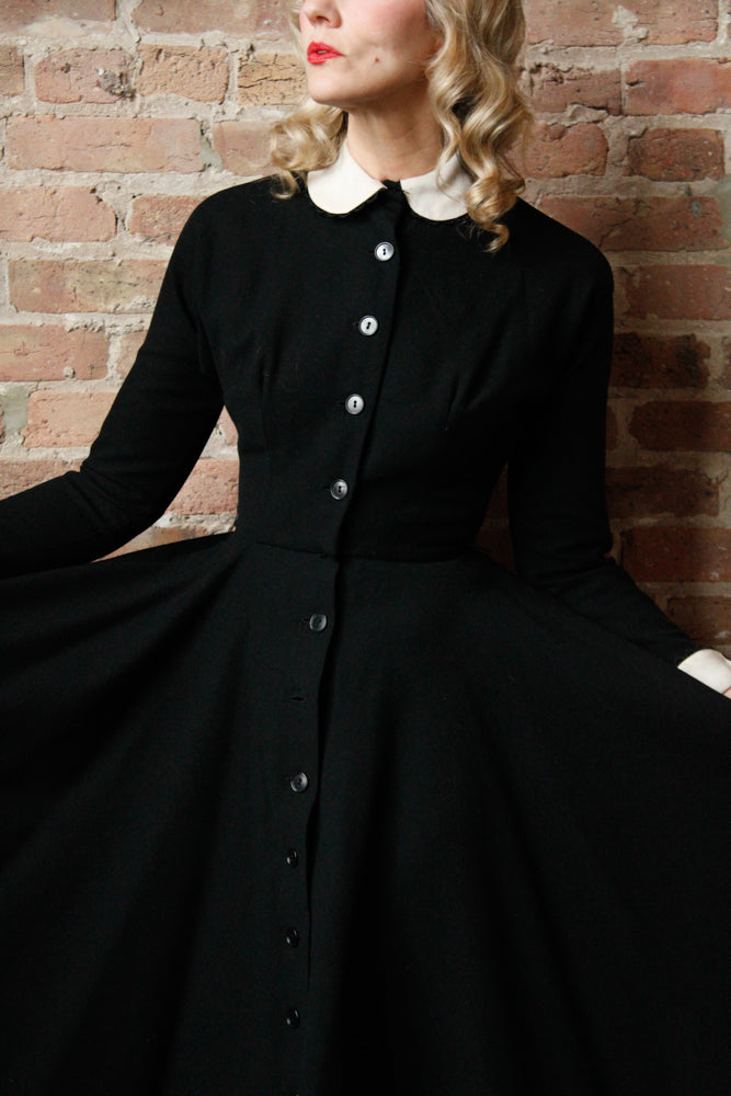 1950s Winter Wool with White Collar Dress - Small 