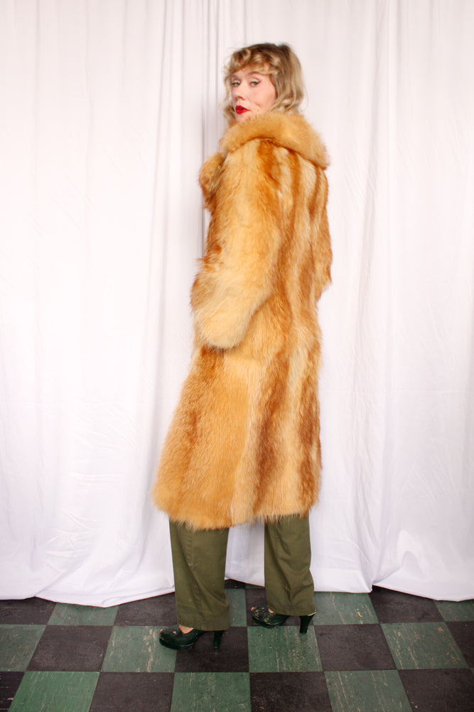 1970s Stunning Long Fur Coat - Medium