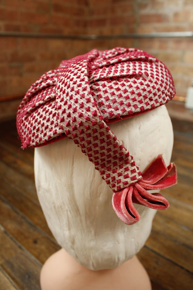 1950s Berdorf Goodman Pink Hat