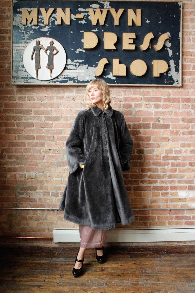 1940s Marshal Fields & Co Teddy Bear Swing Coat - Large