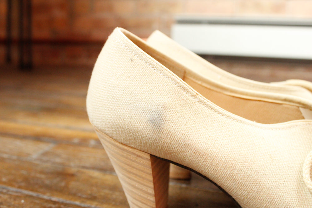 1970s Canvas Freddies by Fred Braun Lace up Heels - 8
