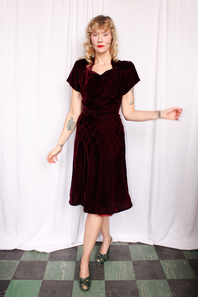 1930s Silk Velvet Bordeaux Dress w/belt - S/M