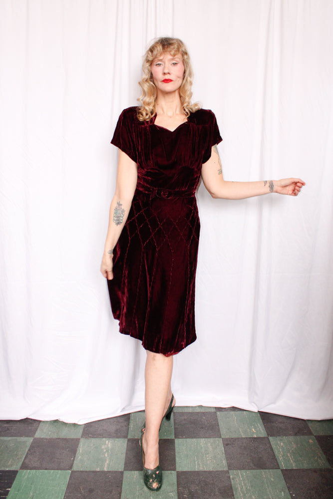 1930s Silk Velvet Bordeaux Dress w/belt - S/M