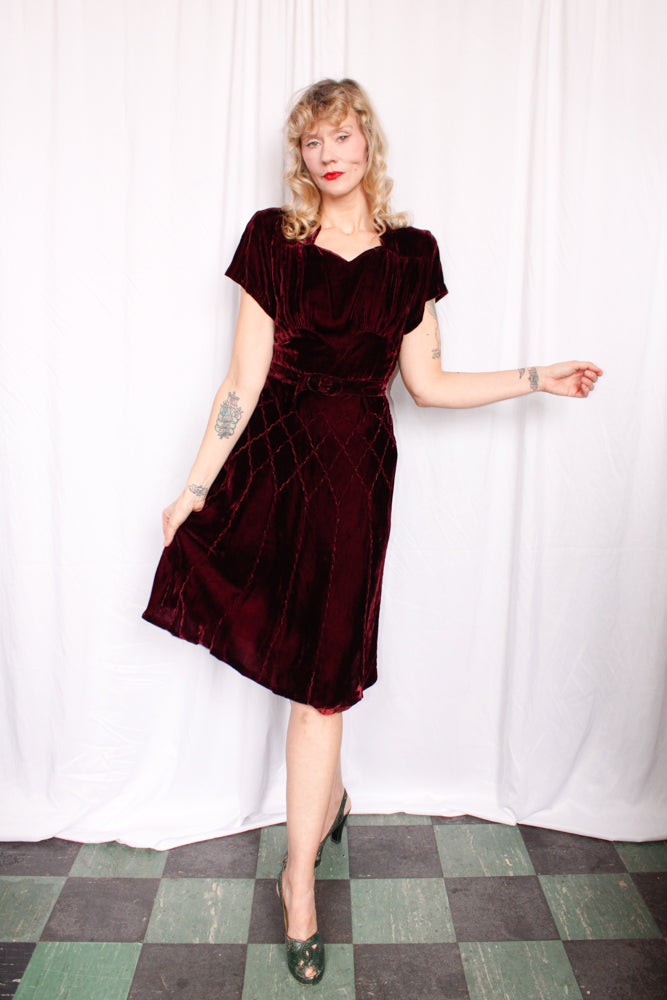 1930s Silk Velvet Bordeaux Dress w/belt - S/M