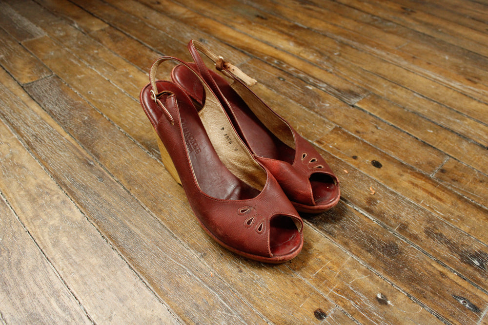 1970s Cherokee Wedge Sandals - 8.5/9M