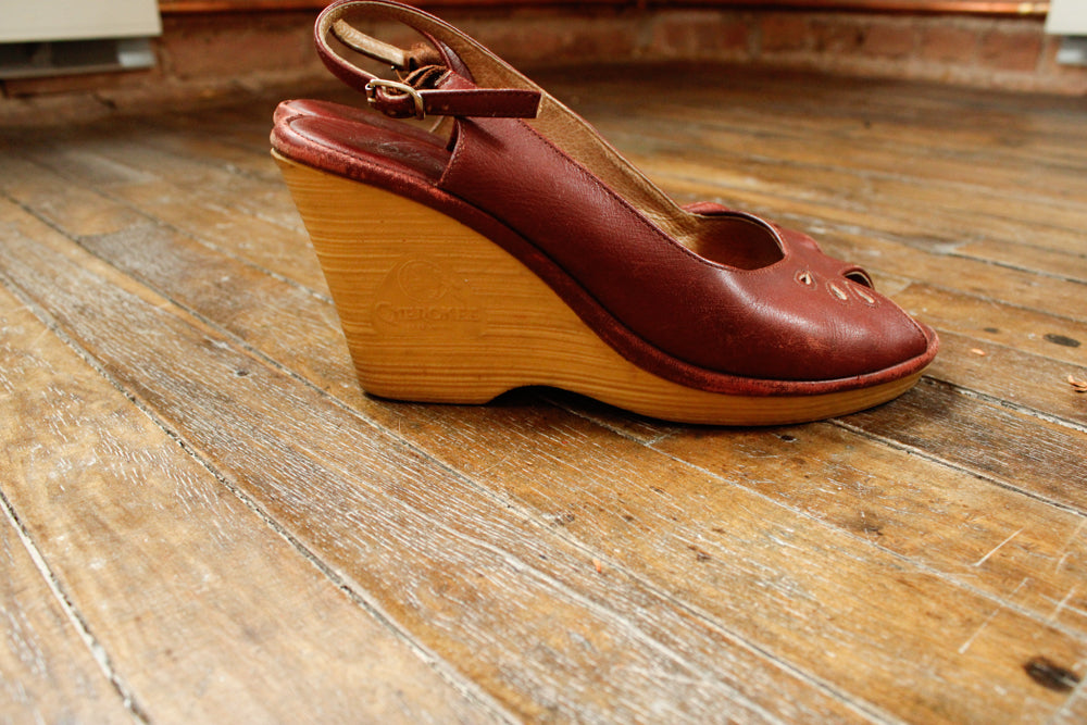 1970s Cherokee Wedge Sandals - 8.5/9M