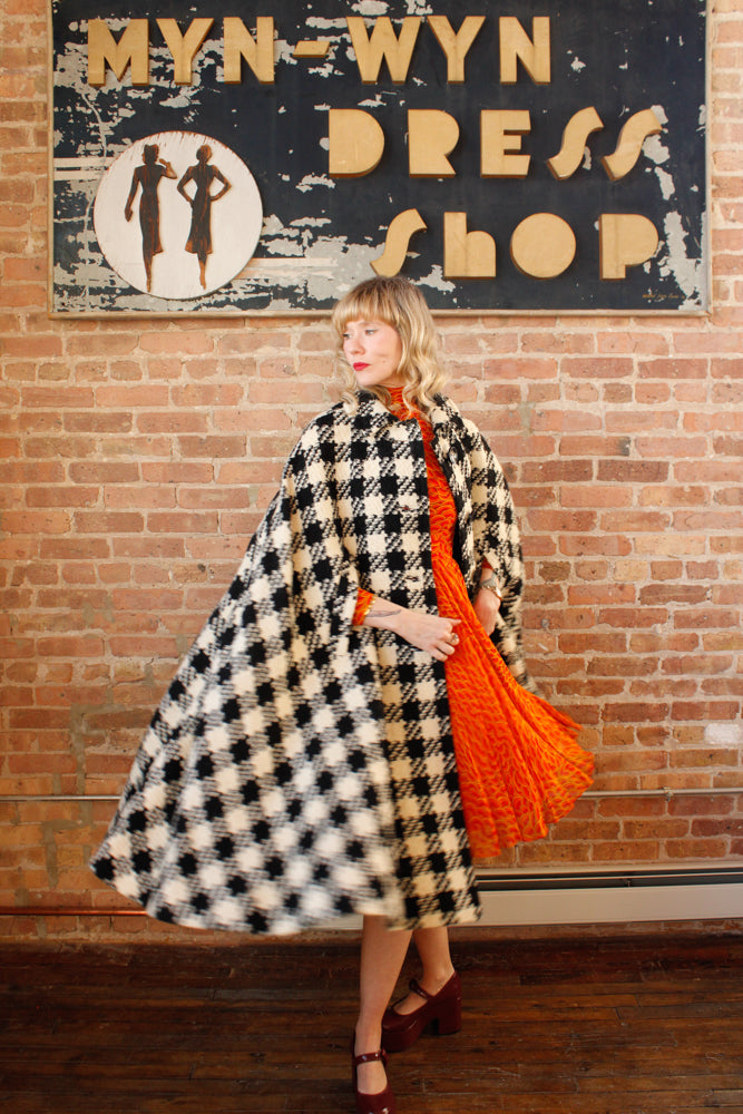 1990s Anna Livia Houndstooth Wool Cape - O/S