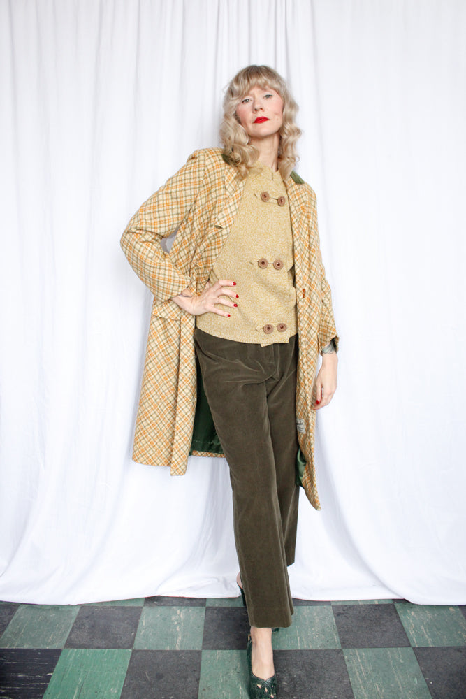 1950s Mingea Gold & Green Plaid Wool coat with Velvet Collar - Large
