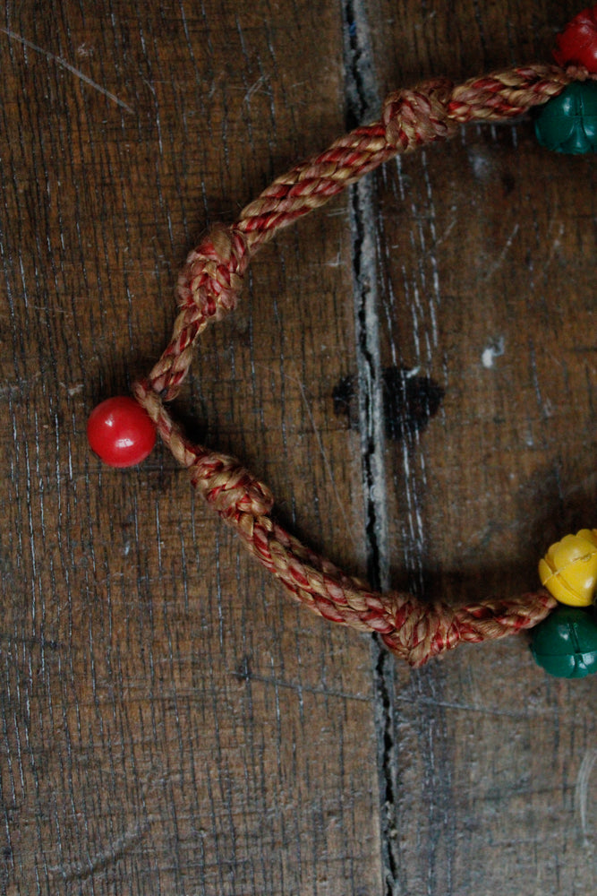 1940s Carved Bakelite & Celluloid Flower Necklace 