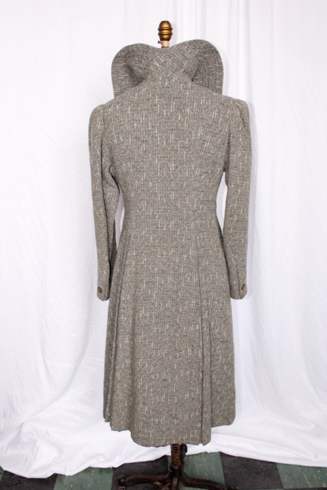 1940s Henshire Tweed Wool Coat - Medium