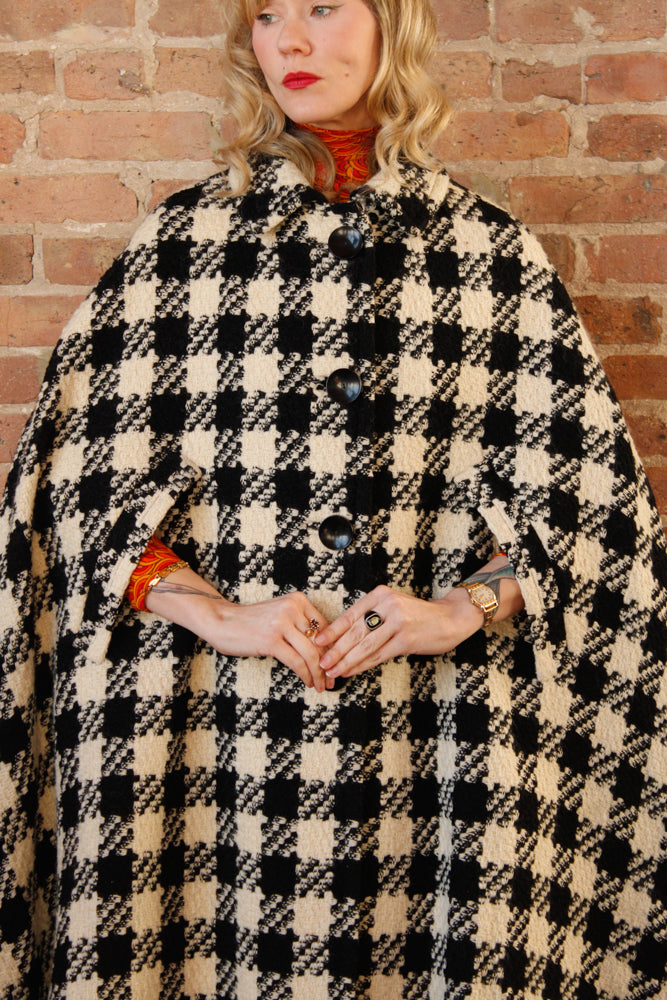 1990s Anna Livia Houndstooth Wool Cape - O/S
