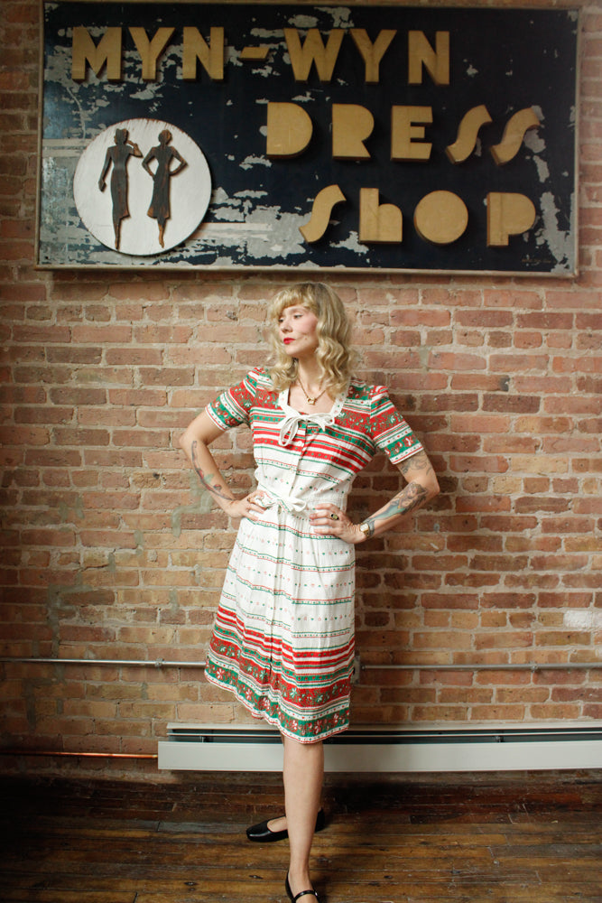 1940s Seersucker Cotton Folk Print Playsuit and Skirt Set - M/L