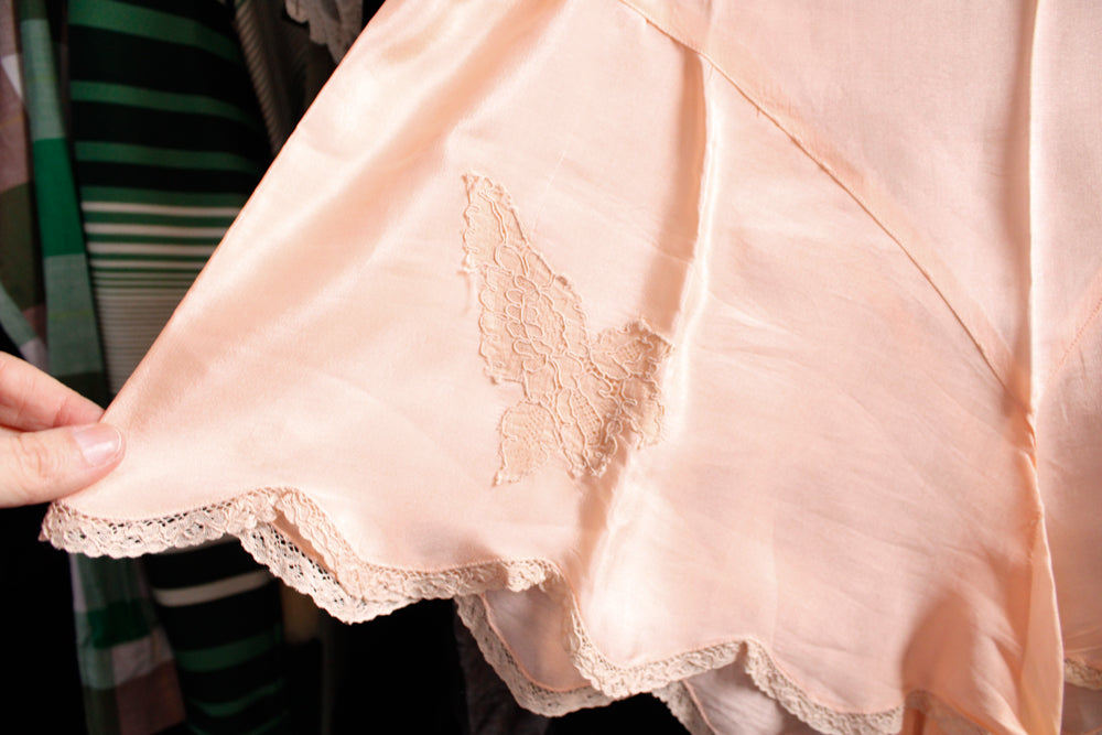 1930s Pink Lace & Silk Tap Shorts - 29" waist