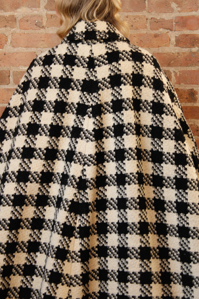 1990s Anna Livia Houndstooth Wool Cape - O/S