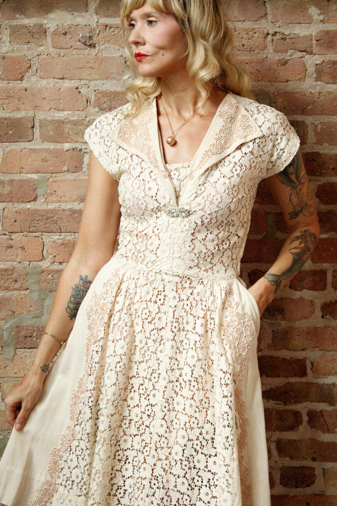1950s Mademoiselle Juliette Ivory Lace Dress - Small
