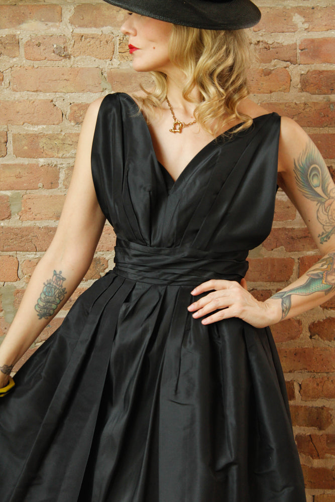 Late 40s / Early 50s Dior Style Black Silk Taffeta Sheath Dress long Peplum - Small