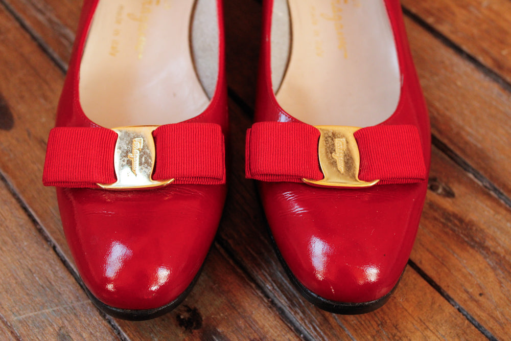 1990s Vera Red Ferragamo Leather Flats - 9-9.5