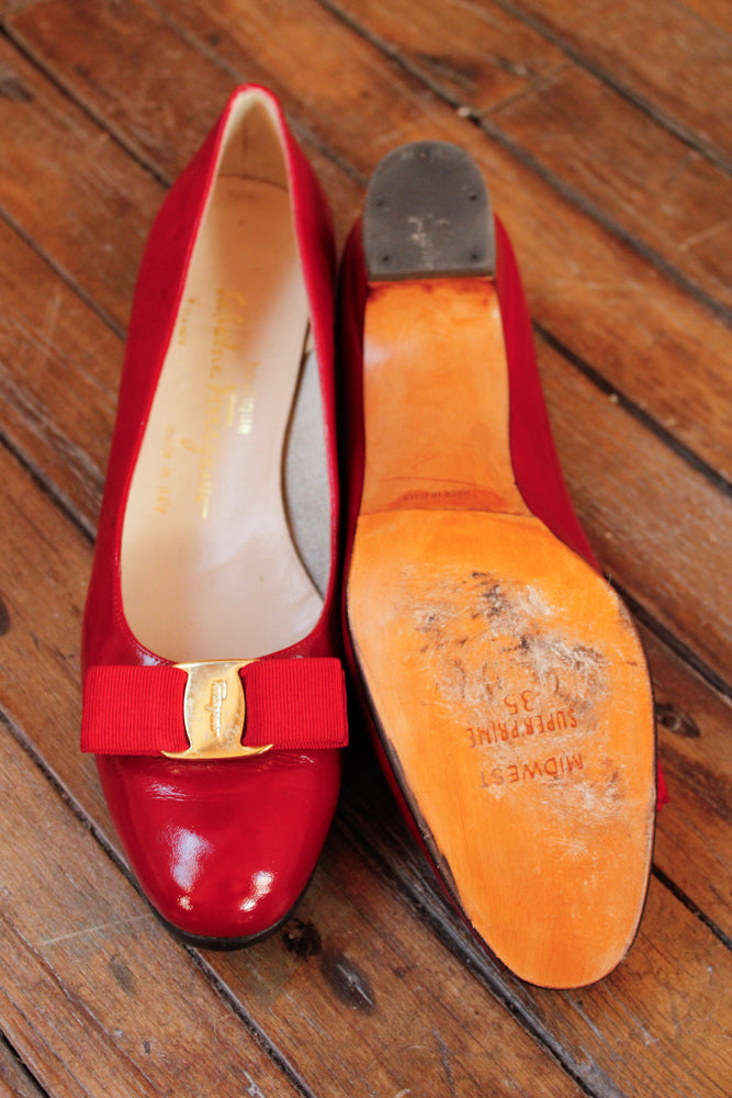 1990s Vera Red Ferragamo Leather Flats - 9-9.5