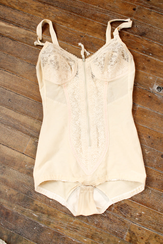 1950s French Girdle Step In - 34/36C