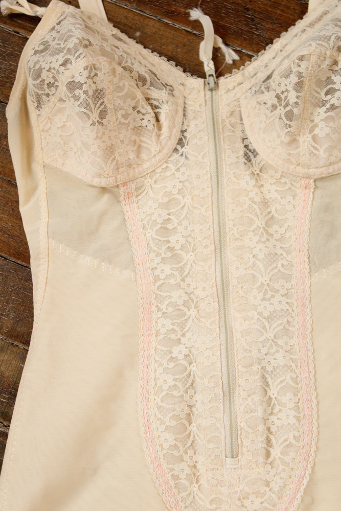 1950s French Girdle Step In - 34/36C