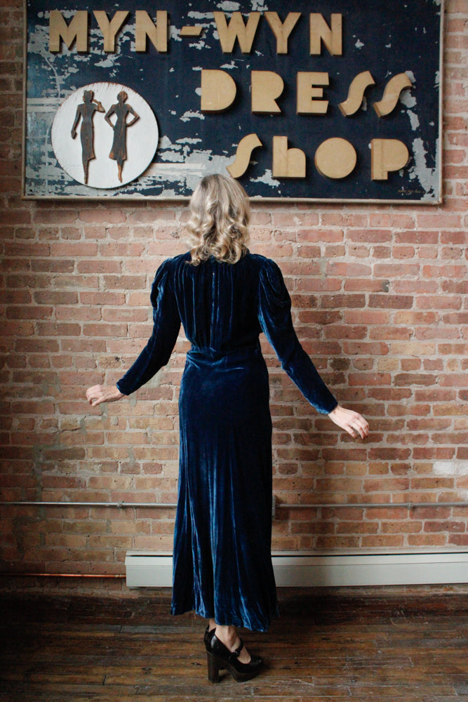 1930s Sapphire Long Sleeve Silk Velvet Gown - S/M