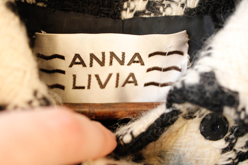 1990s Anna Livia Houndstooth Wool Cape - O/S