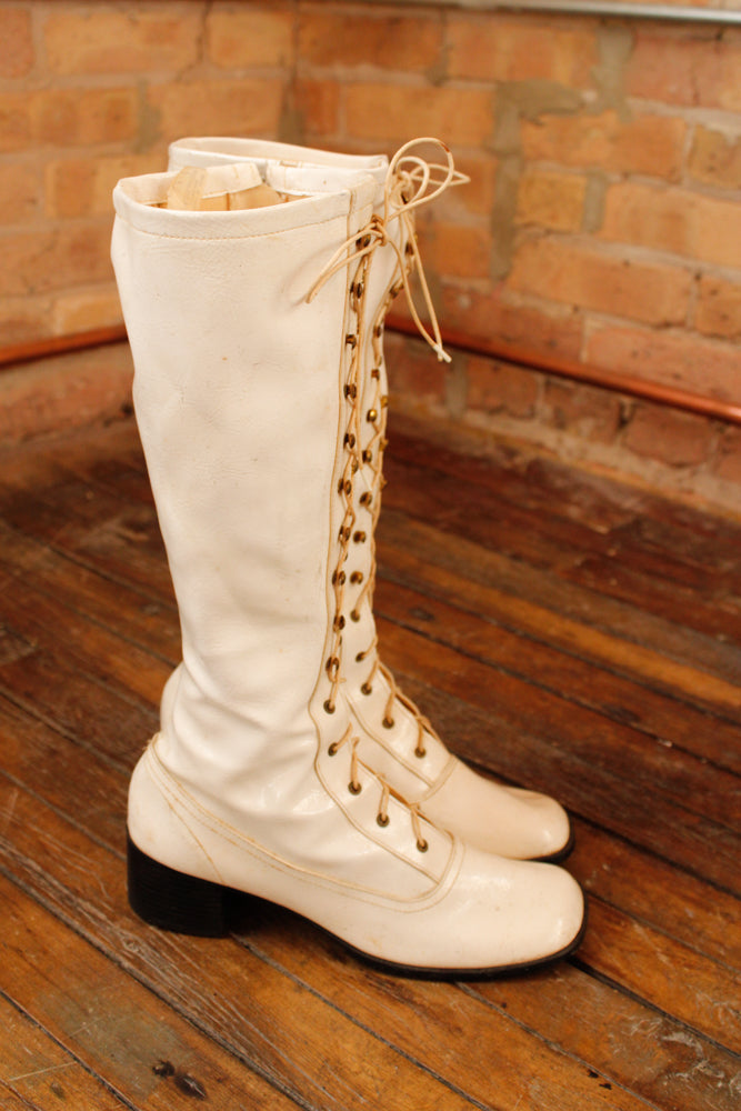 1960s White Vinyl Go-Go Boots - 9